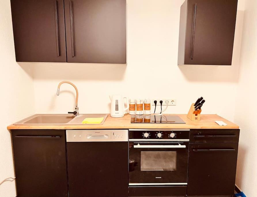 Appartement Stylish With Beautiful Ambiance Keulen